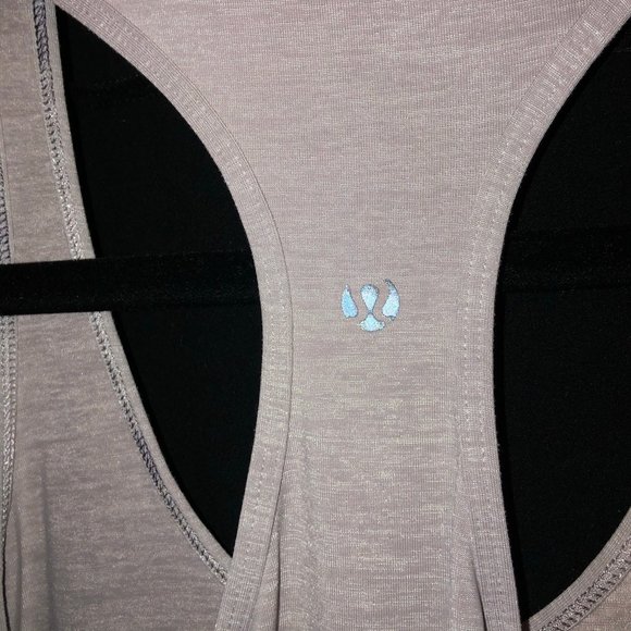 Lululemon silver tank - Picture 2 of 4